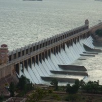 తుంగభద్ర  డ్యాంలో 50 క్యూ సెక్కులు 
